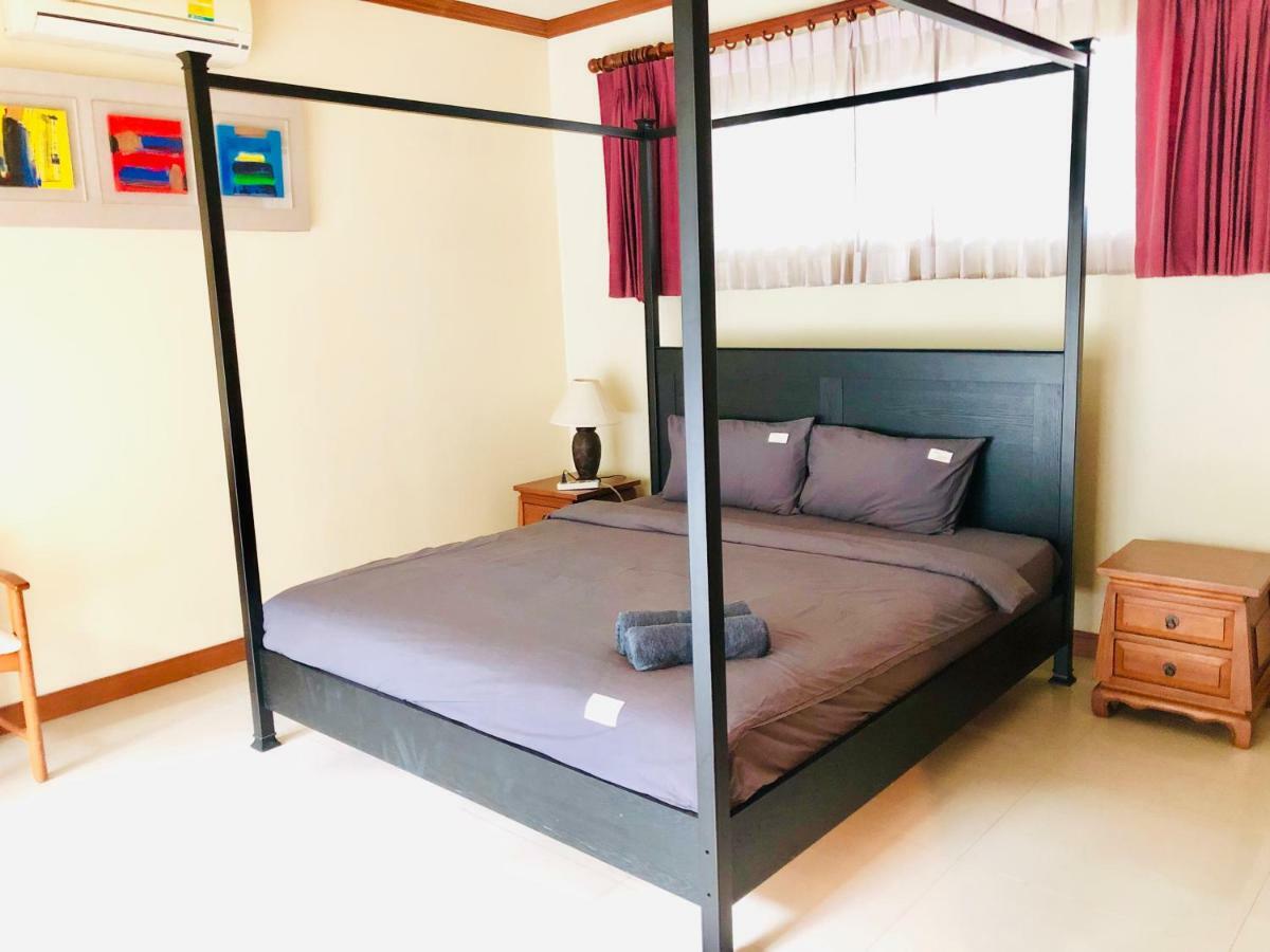 Karon Pool Villa 卡伦3卧泳池别墅 Bagian luar foto